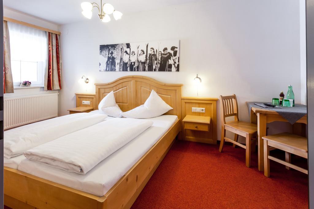 Austria Alpinhotel Ski In Ski Out An Der Edelweissbahn Obertauern Dış mekan fotoğraf